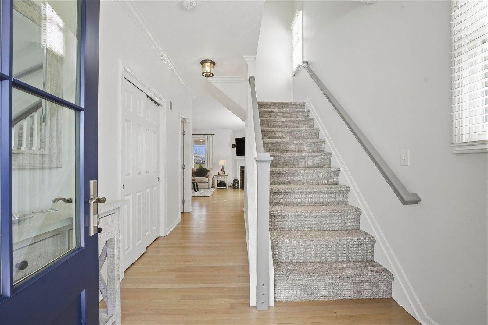 15190 Shoreline Drive, Thornville, OH 43076