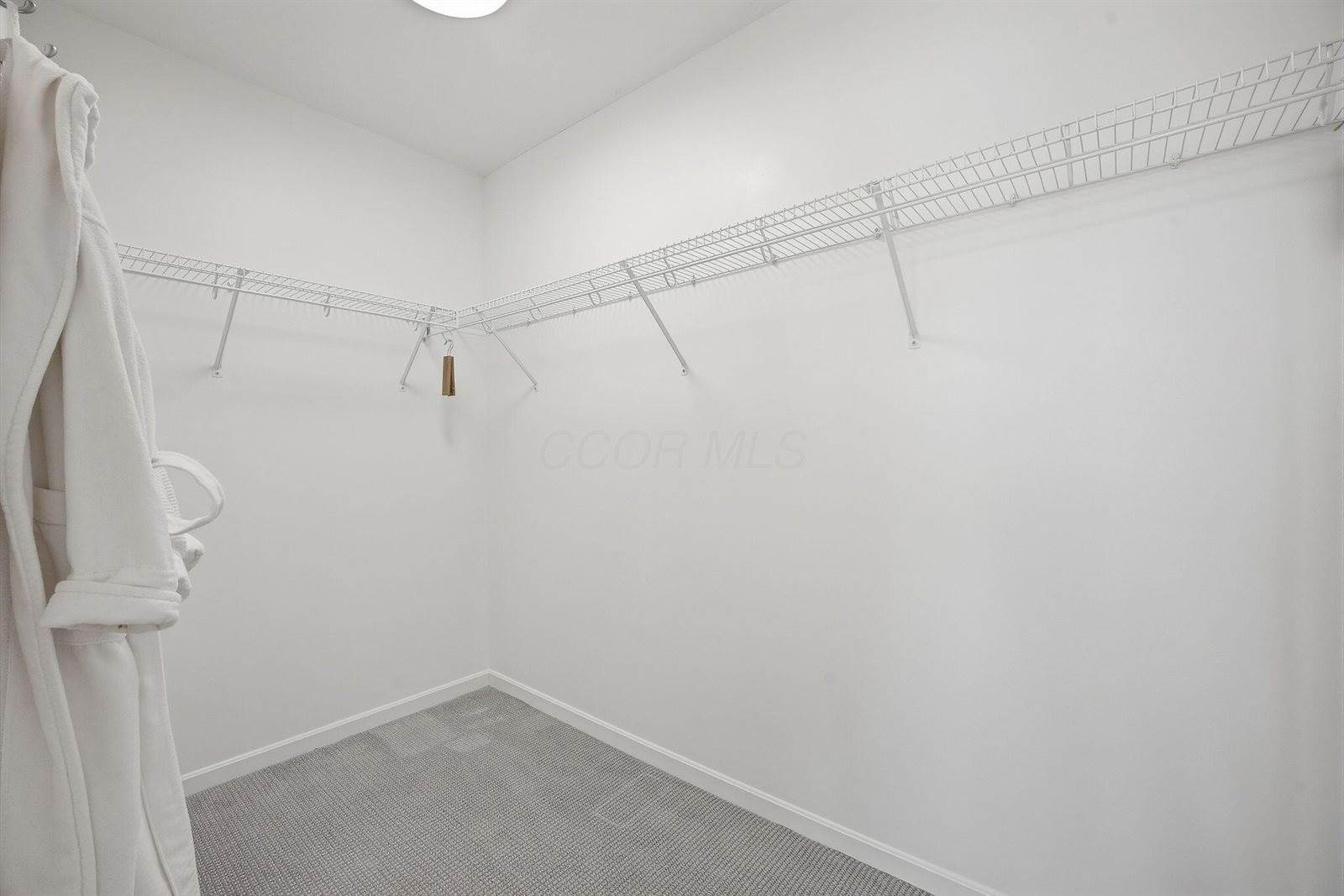 15190 Shoreline Drive, Thornville, OH 43076