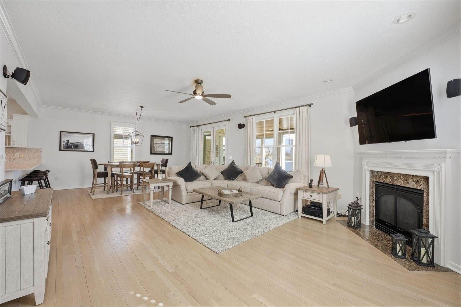 15190 Shoreline Drive, Thornville, OH 43076