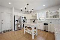 15190 Shoreline Drive, Thornville, OH 43076