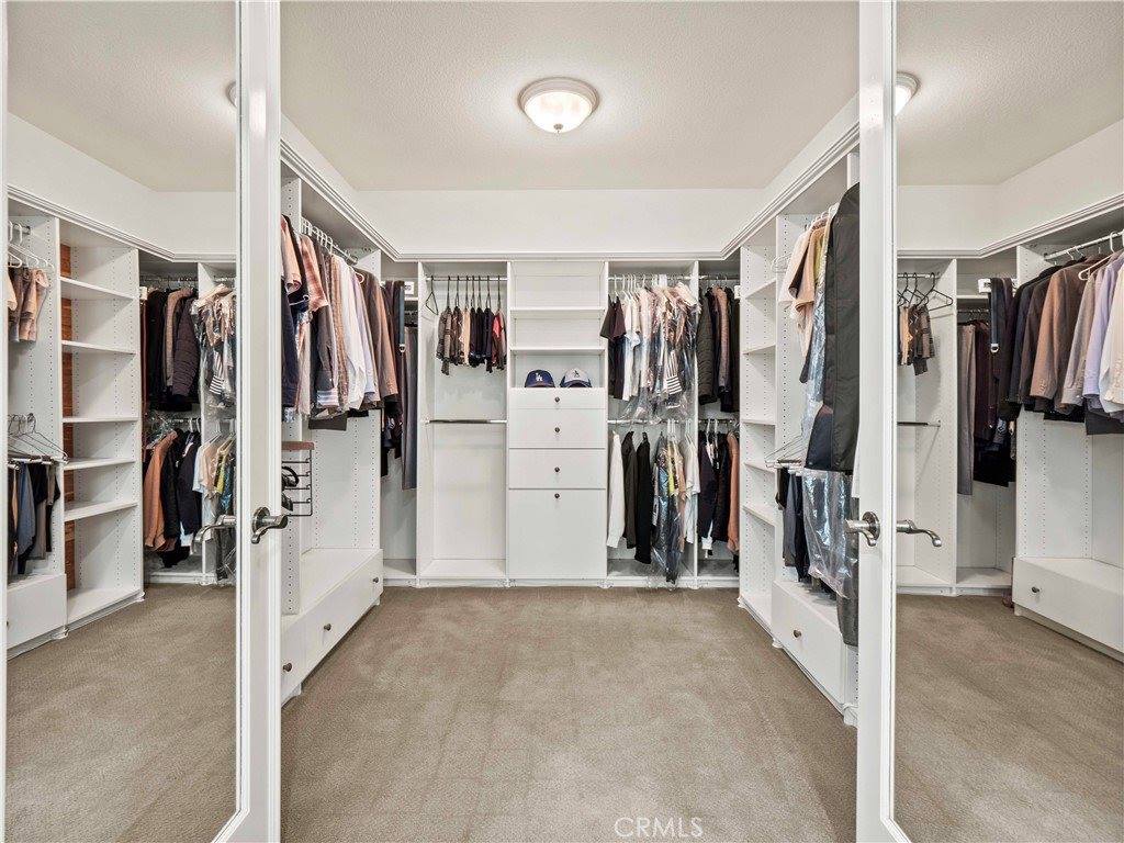 25679 Smoketree, Valencia, CA 91381