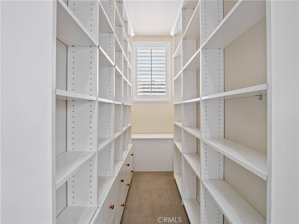 25679 Smoketree, Valencia, CA 91381