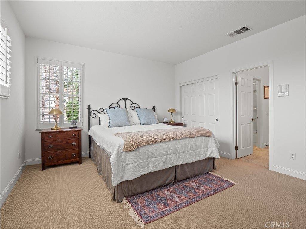 25679 Smoketree, Valencia, CA 91381