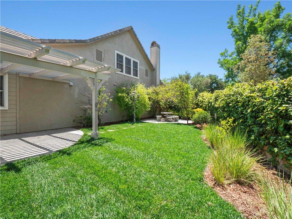 25679 Smoketree, Valencia, CA 91381