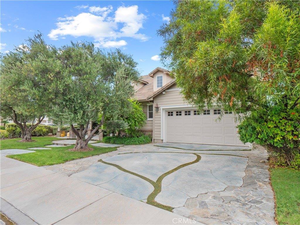 25679 Smoketree, Valencia, CA 91381