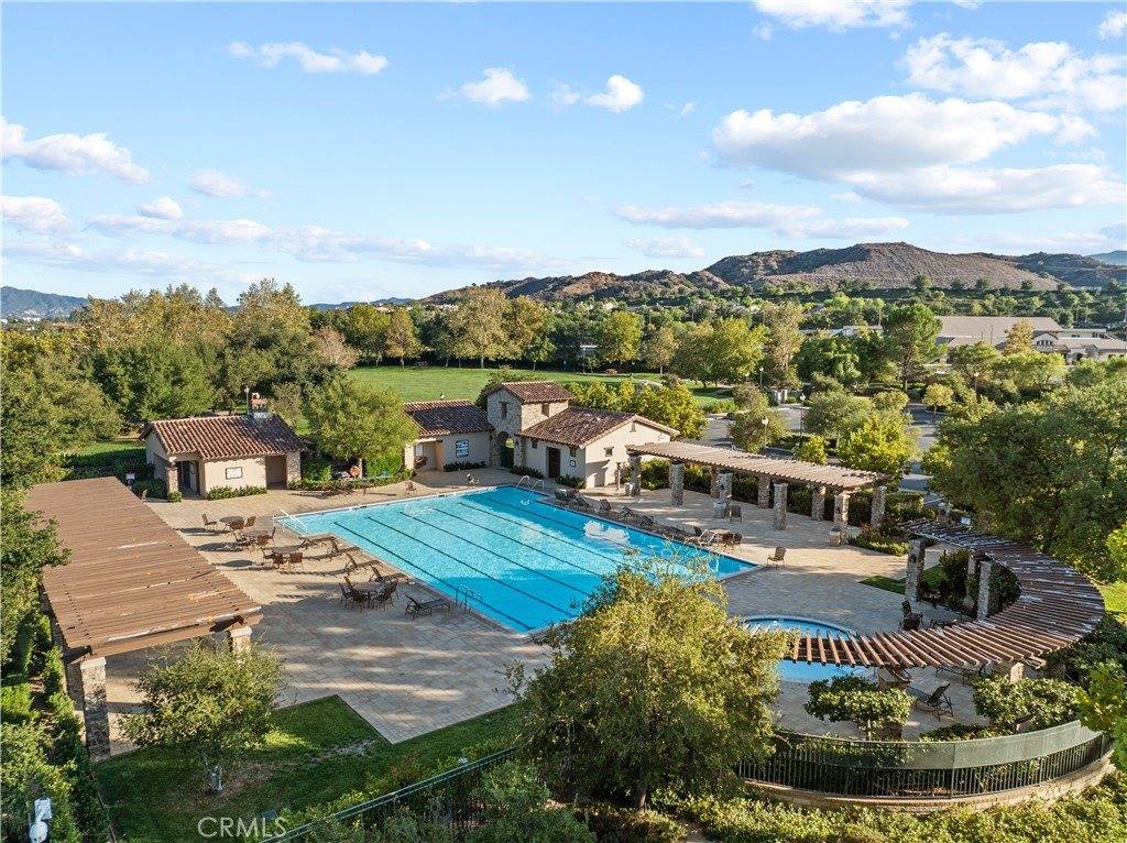 25679 Smoketree, Valencia, CA 91381