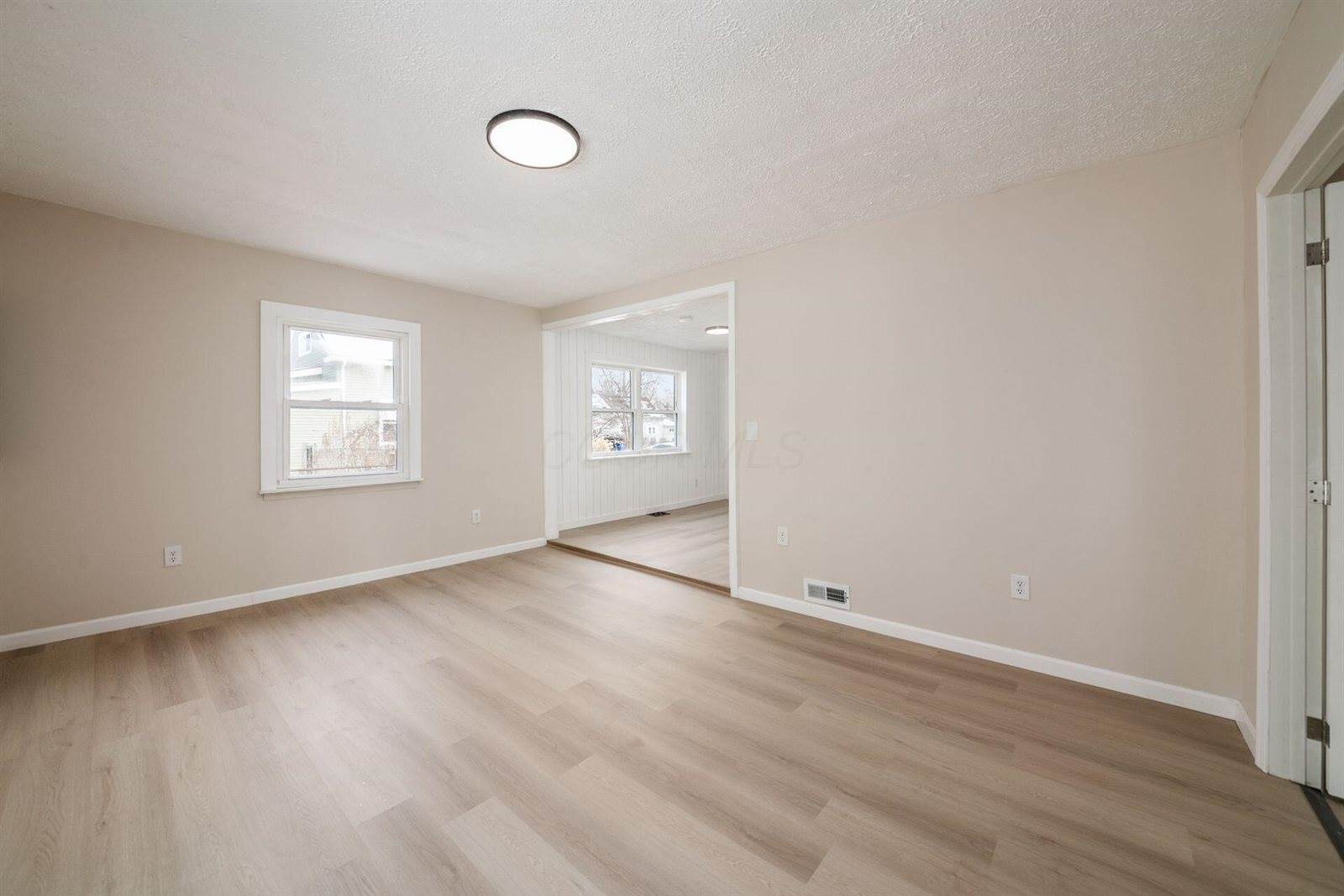 2182 Homewood Avenue, Columbus, OH 43223