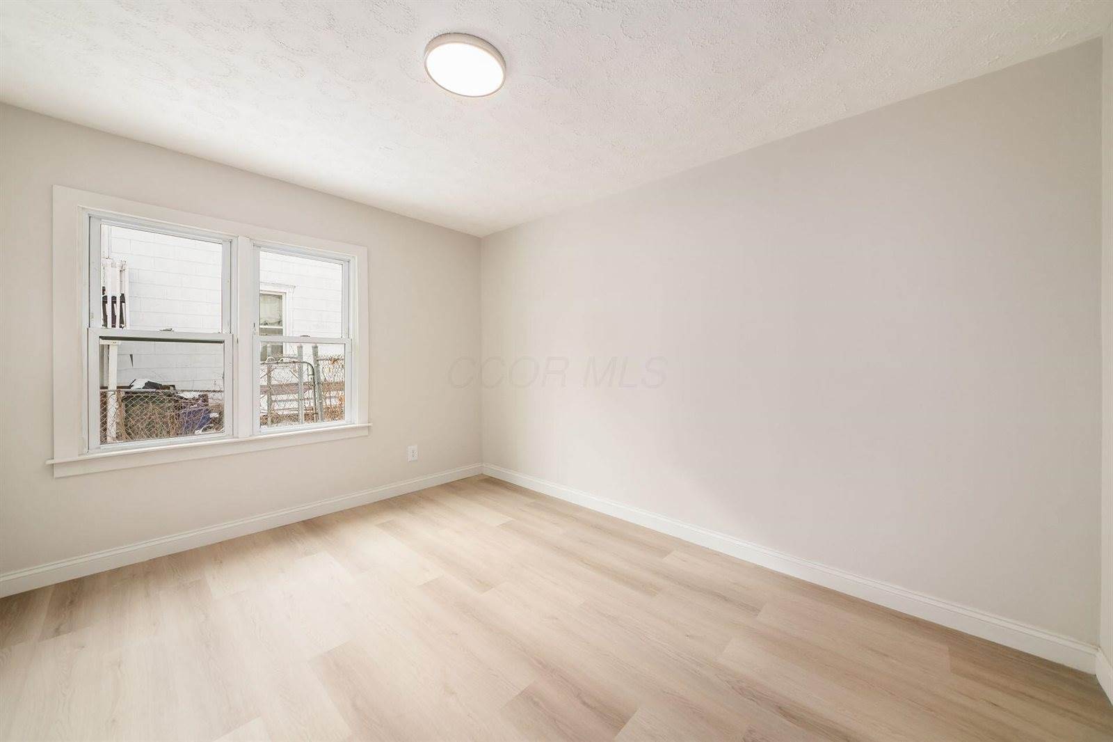 2182 Homewood Avenue, Columbus, OH 43223