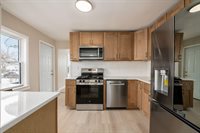 2182 Homewood Avenue, Columbus, OH 43223