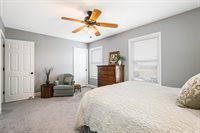 812 Carson Cir, Grottoes, VA 24441