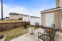 812 Carson Cir, Grottoes, VA 24441