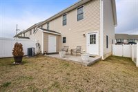 812 Carson Cir, Grottoes, VA 24441