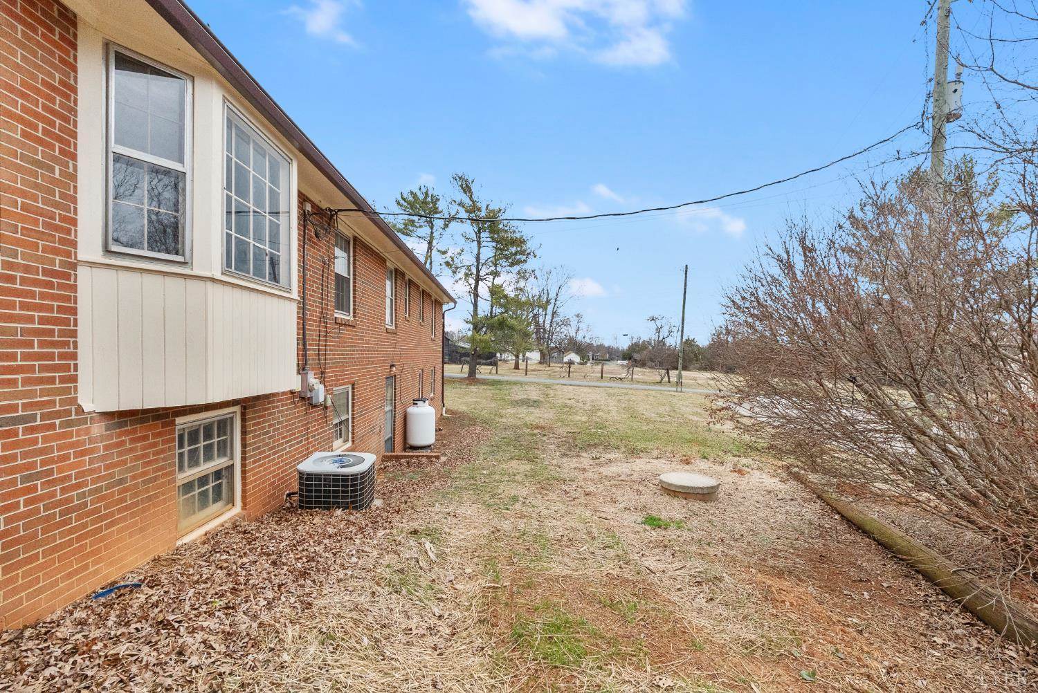 1730 Redfields Road, Appomattox, VA 24522