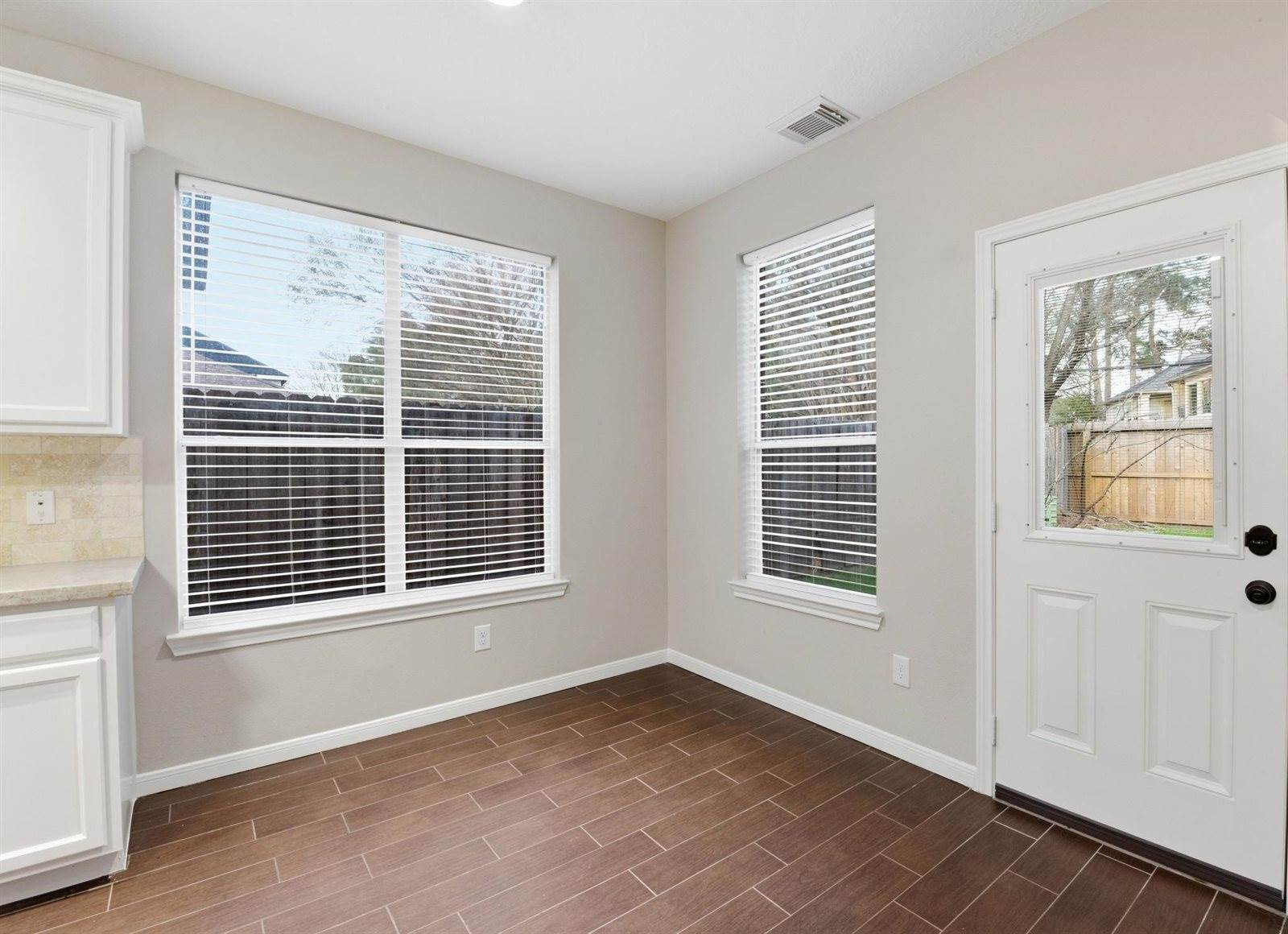 25542 Saddlebrook Village Drive, Tomball, TX 77375