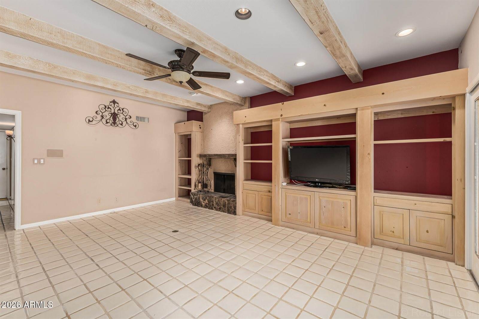 9438 East Casitas Del Rio Drive, Scottsdale, AZ 85255