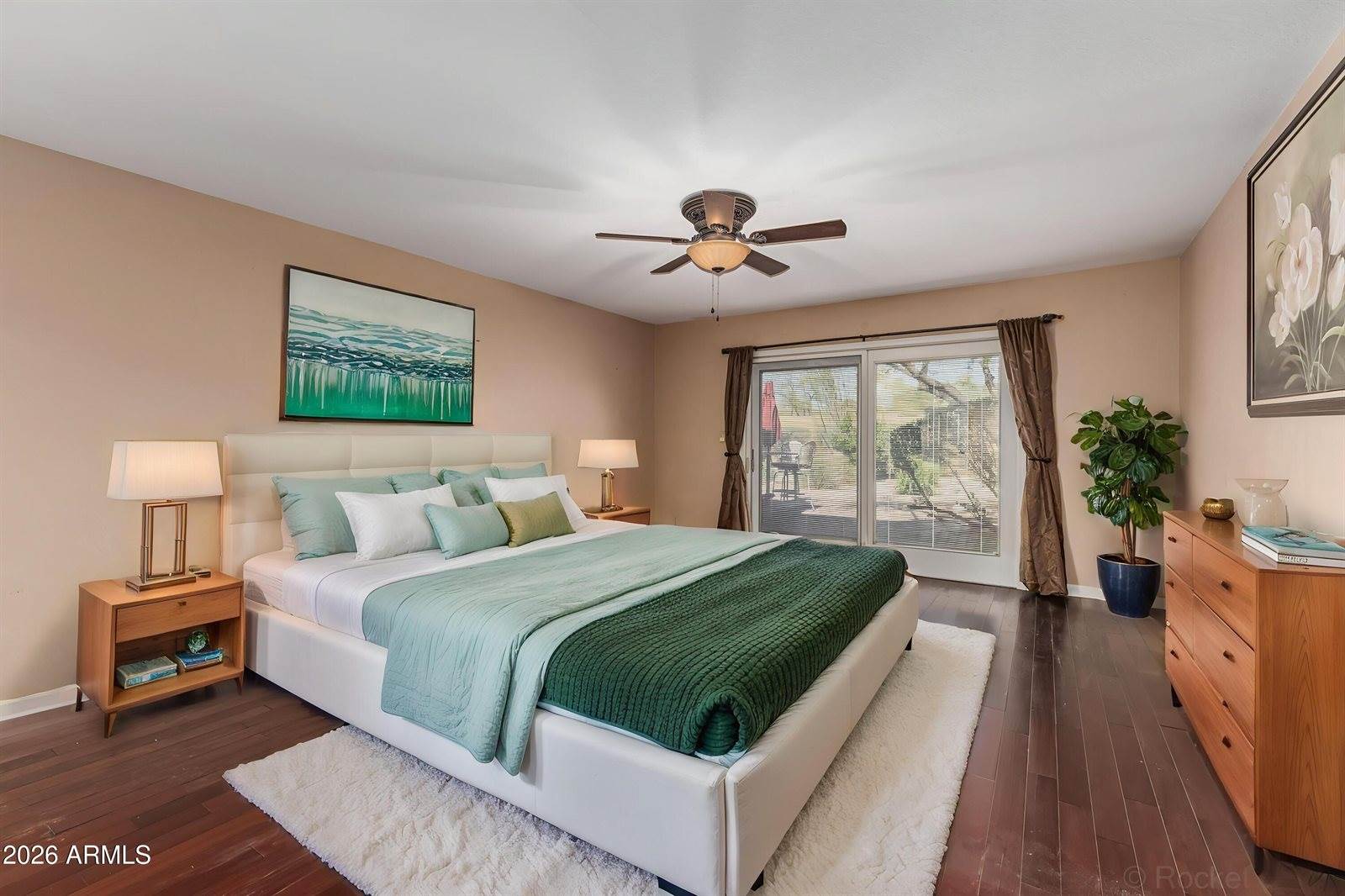 9438 East Casitas Del Rio Drive, Scottsdale, AZ 85255