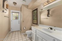 9438 East Casitas Del Rio Drive, Scottsdale, AZ 85255