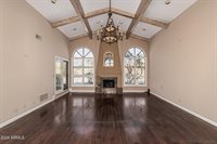 9438 East Casitas Del Rio Drive, Scottsdale, AZ 85255