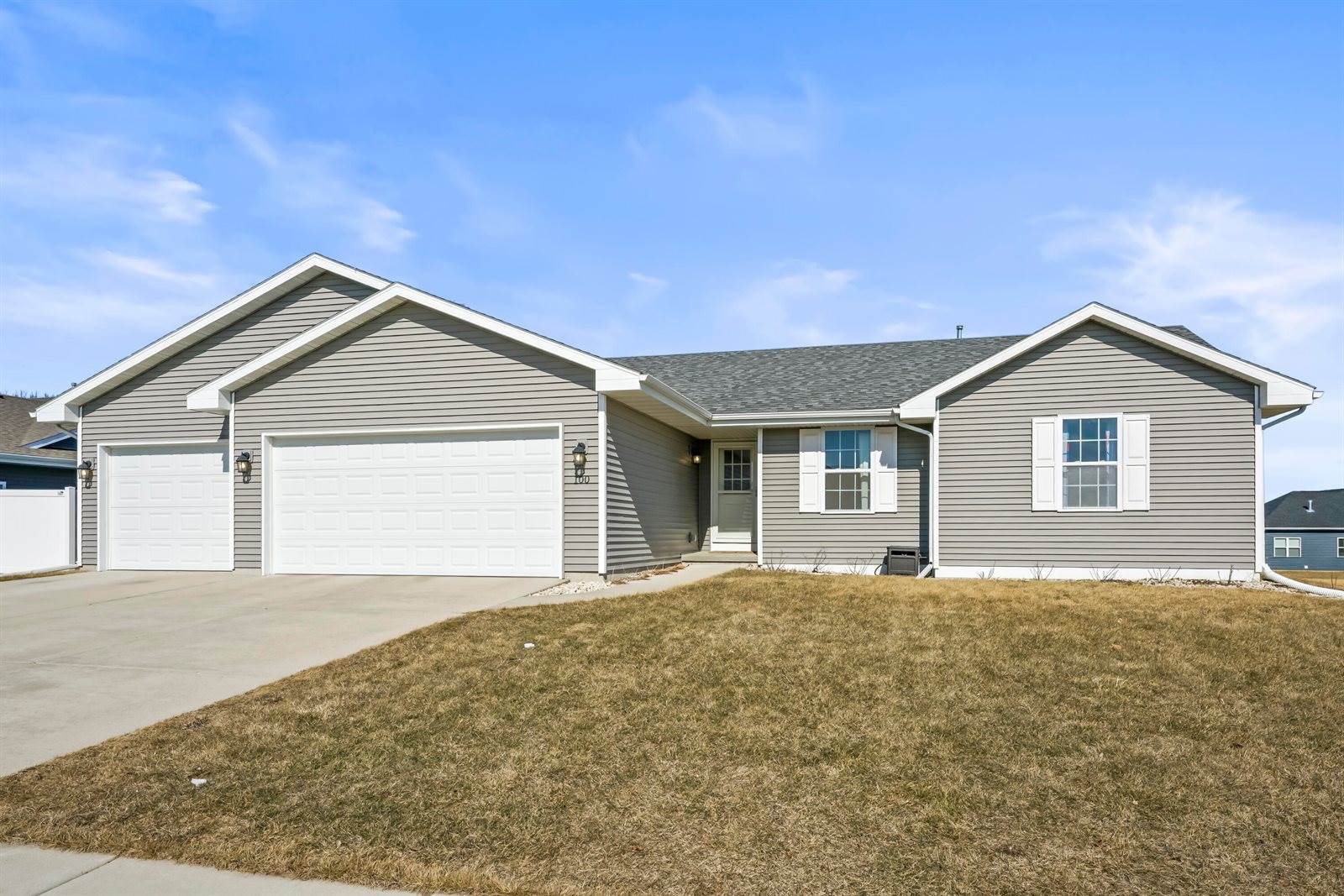 100 East Gailen Ln, Milton, WI 53563
