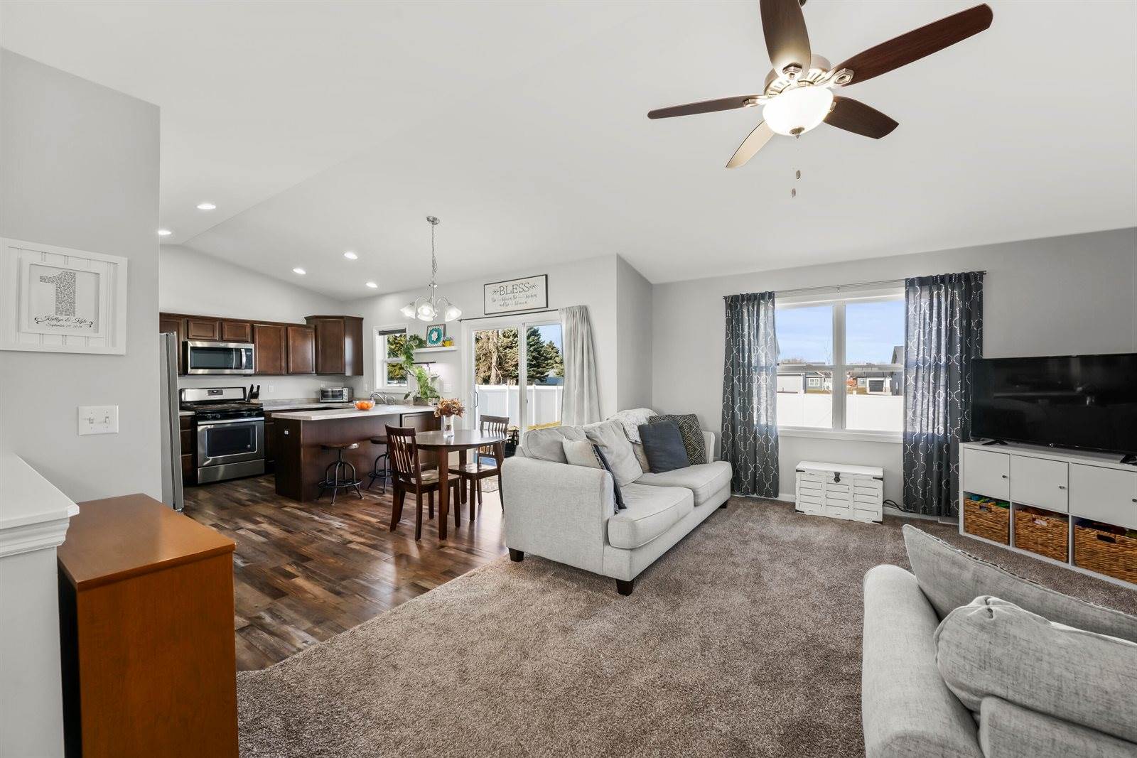 100 East Gailen Ln, Milton, WI 53563