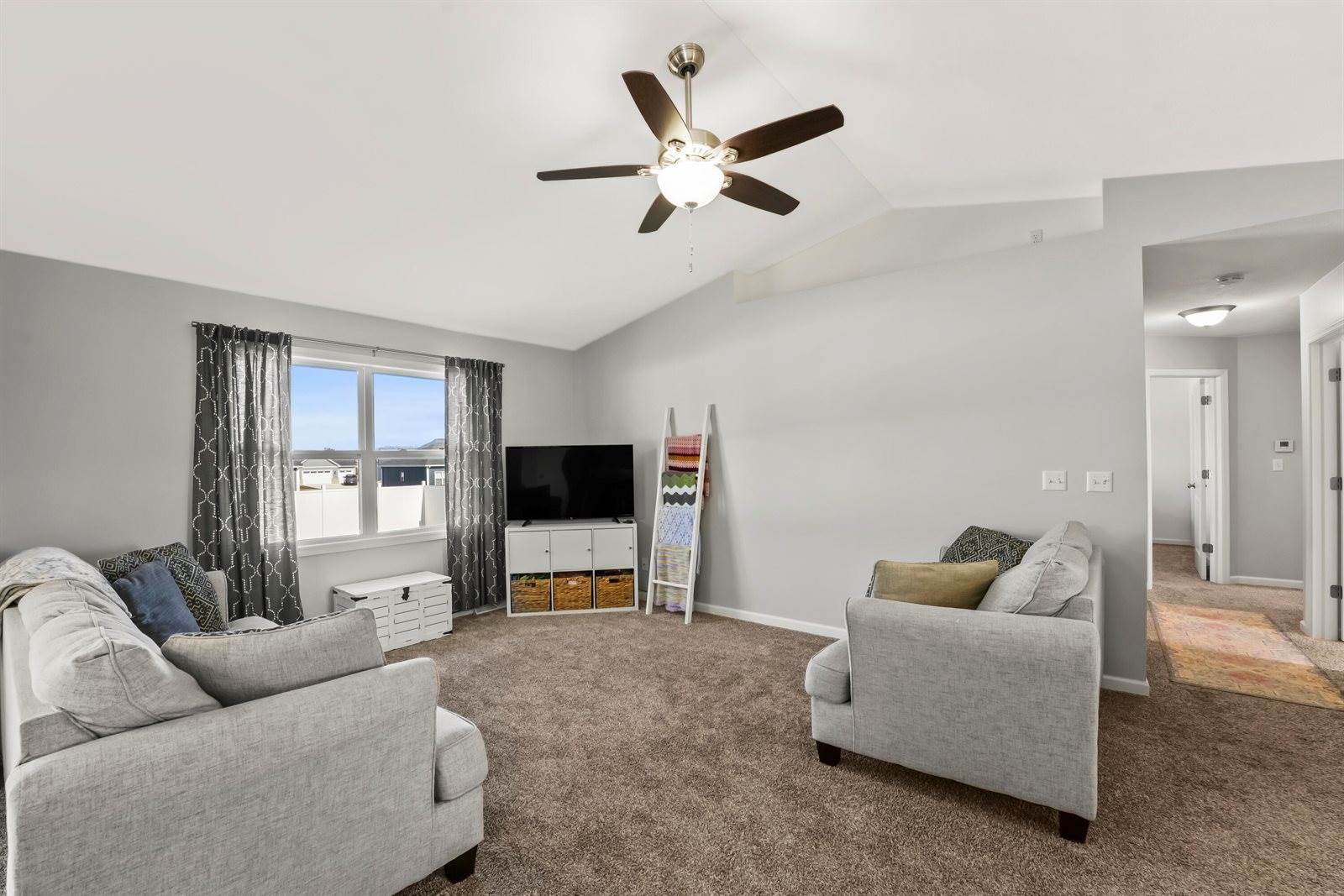 100 East Gailen Ln, Milton, WI 53563
