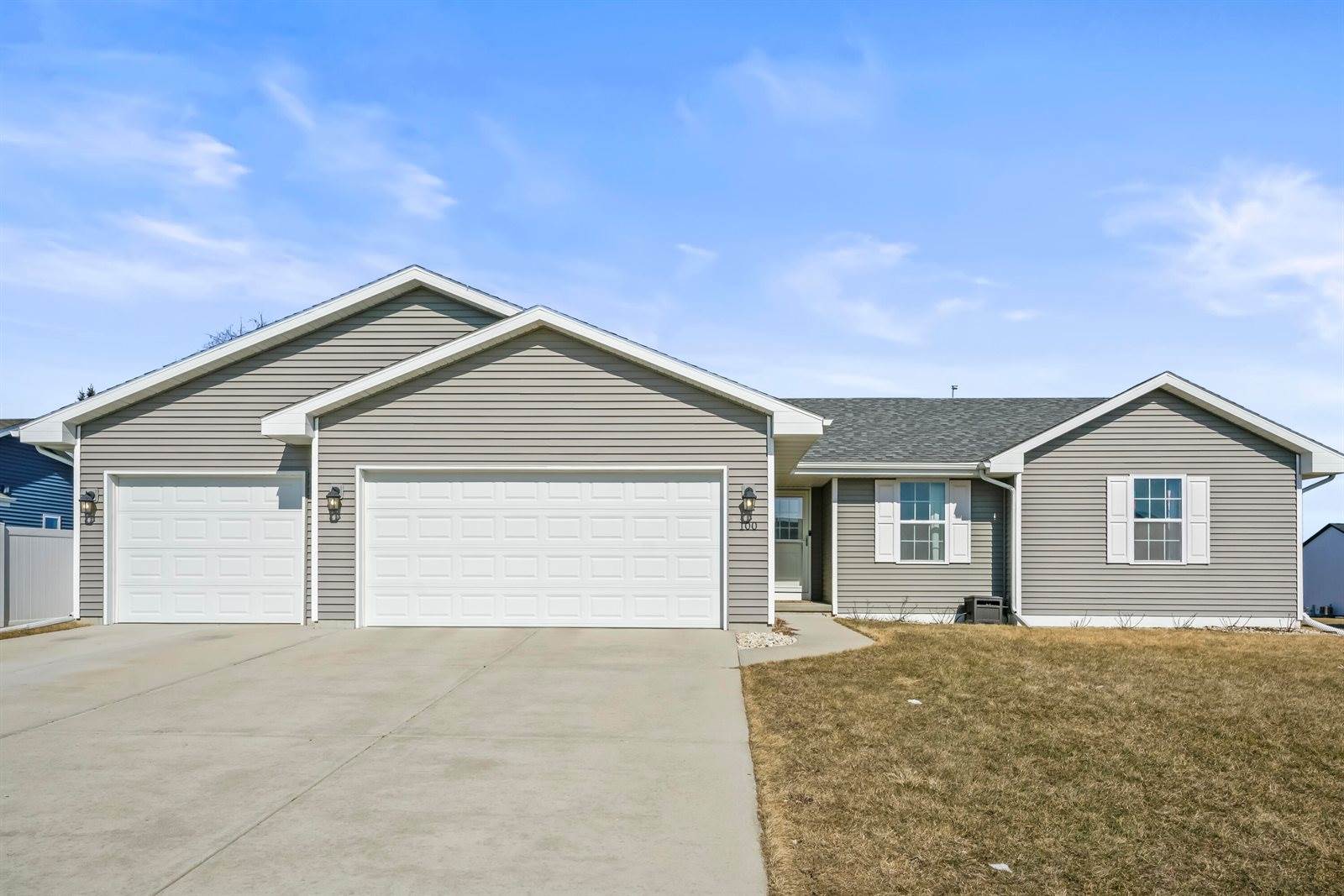 100 East Gailen Ln, Milton, WI 53563