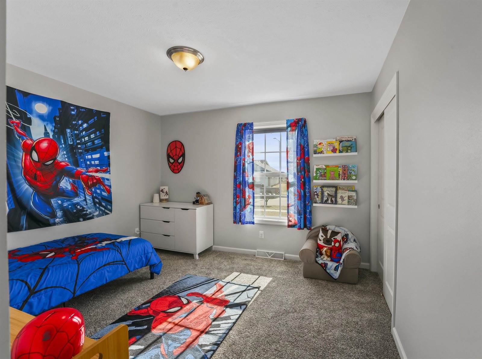 100 East Gailen Ln, Milton, WI 53563