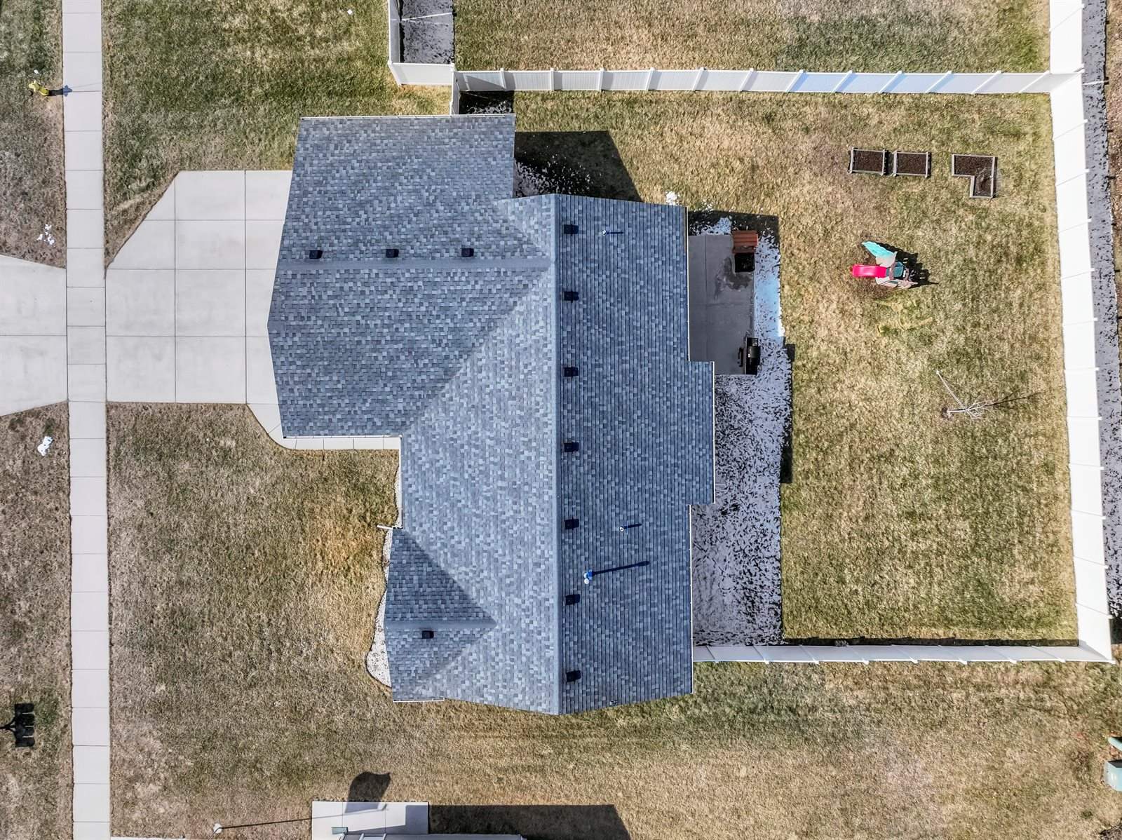 100 East Gailen Ln, Milton, WI 53563