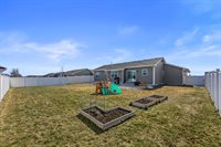 100 East Gailen Ln, Milton, WI 53563