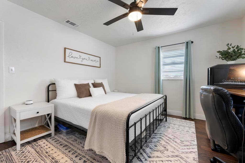 4240 Pompano Road, Venice, FL 34293
