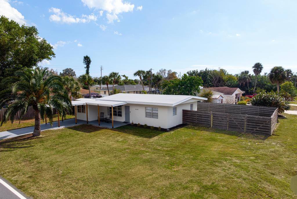 4240 Pompano Road, Venice, FL 34293