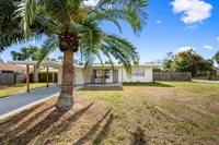 4240 Pompano Road, Venice, FL 34293
