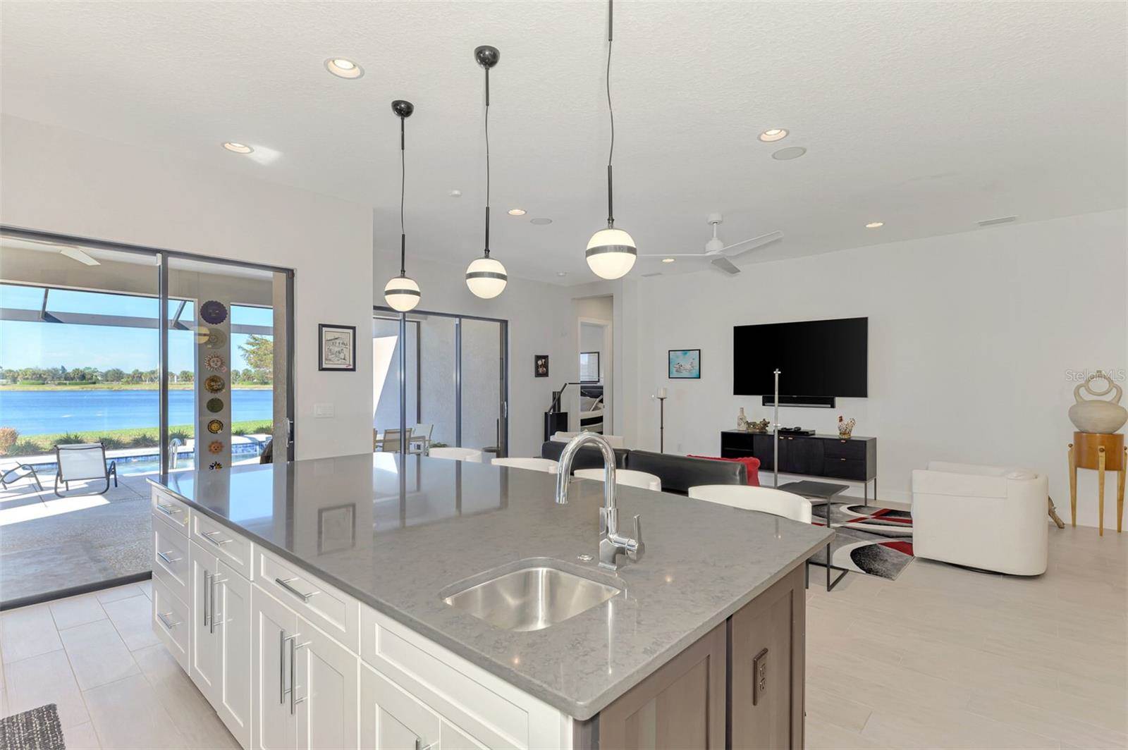 15117 Vivaldi Drive, Nokomis, FL 34275