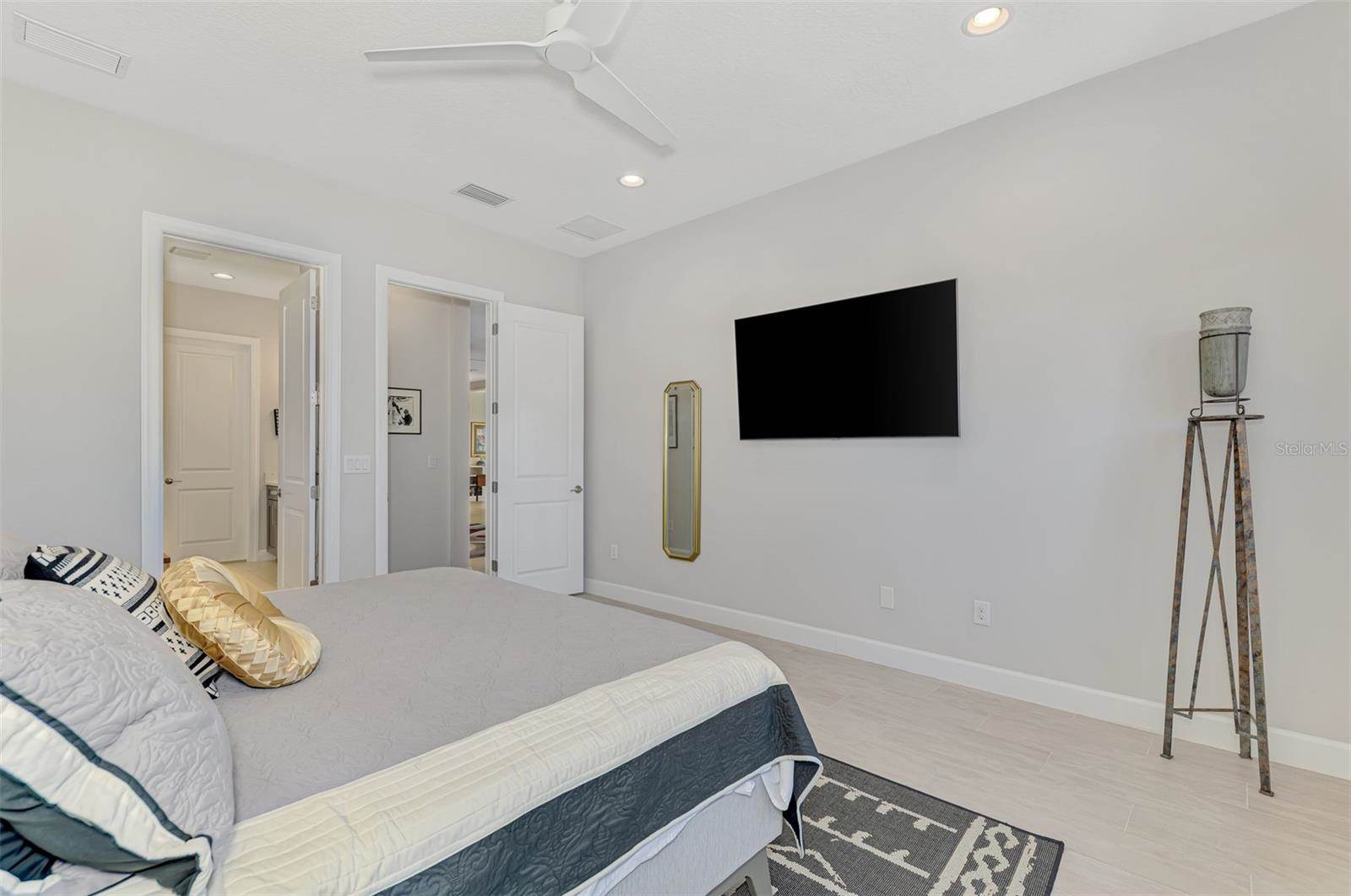 15117 Vivaldi Drive, Nokomis, FL 34275