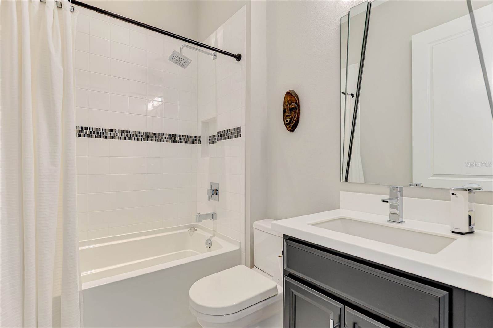 15117 Vivaldi Drive, Nokomis, FL 34275