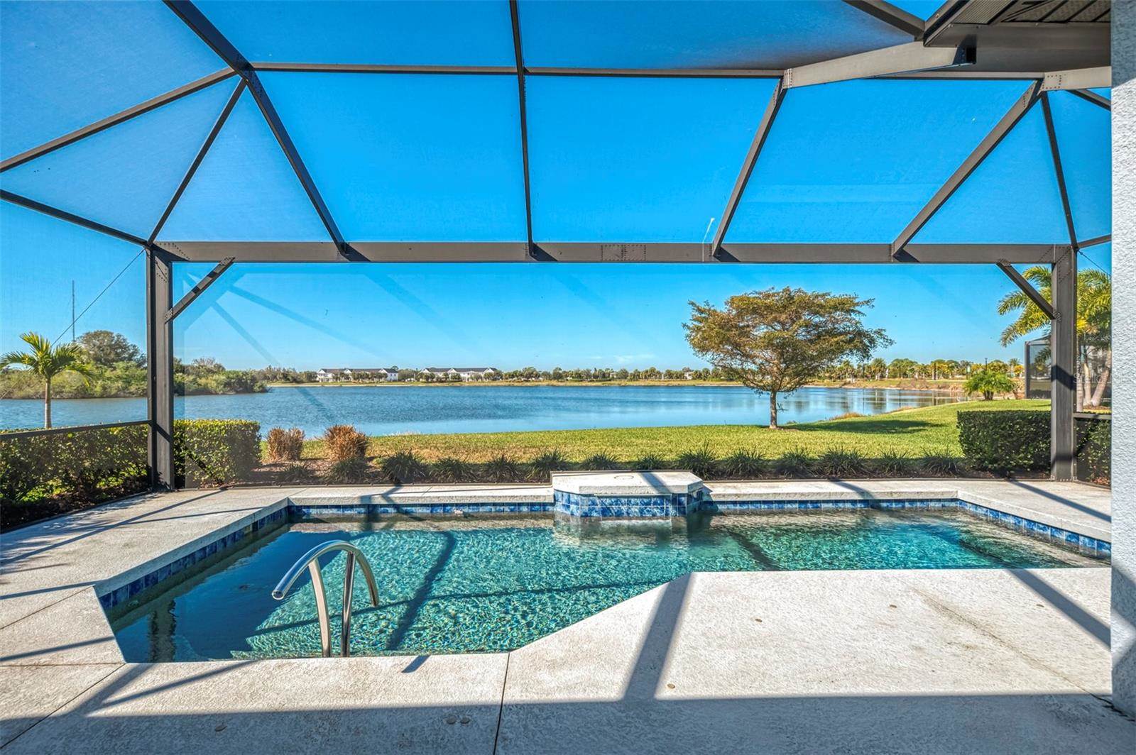 15117 Vivaldi Drive, Nokomis, FL 34275