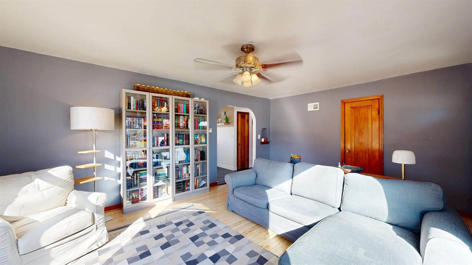 560 Court Rd, Onalaska, WI 54650