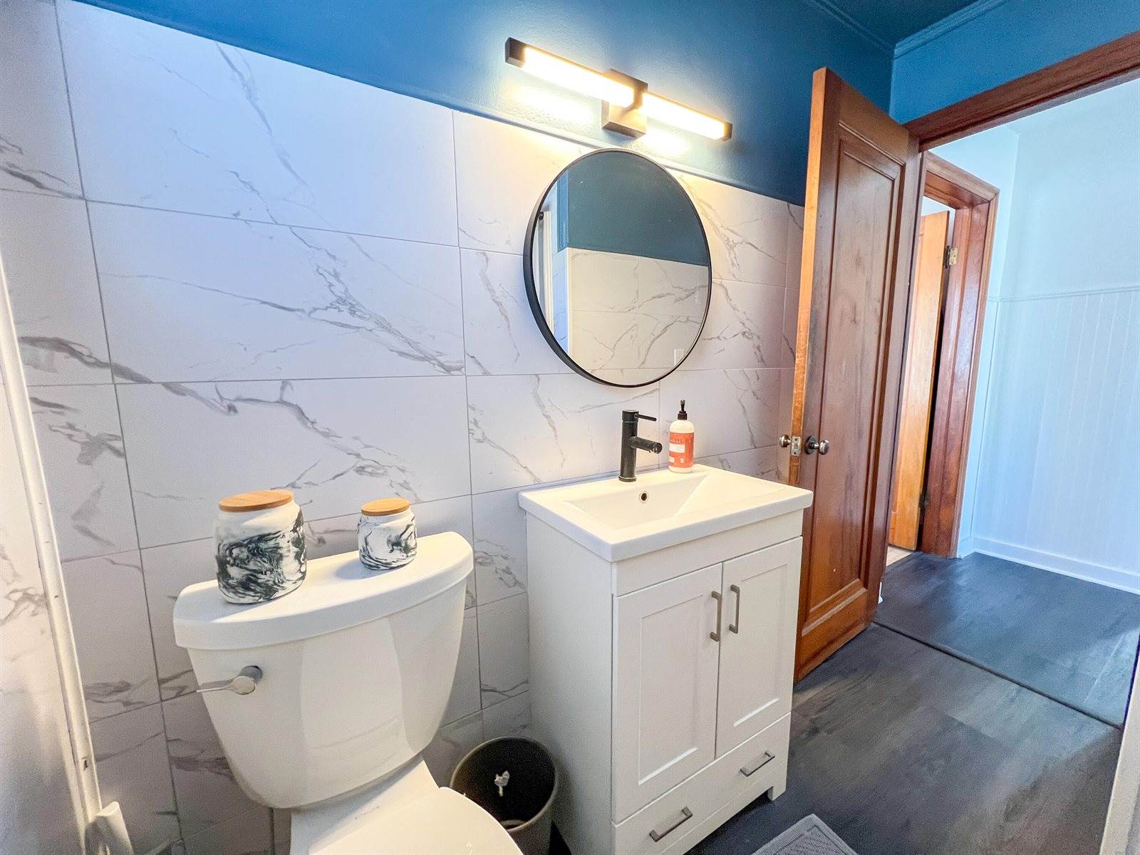 560 Court Rd, Onalaska, WI 54650