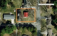 560 Court Rd, Onalaska, WI 54650