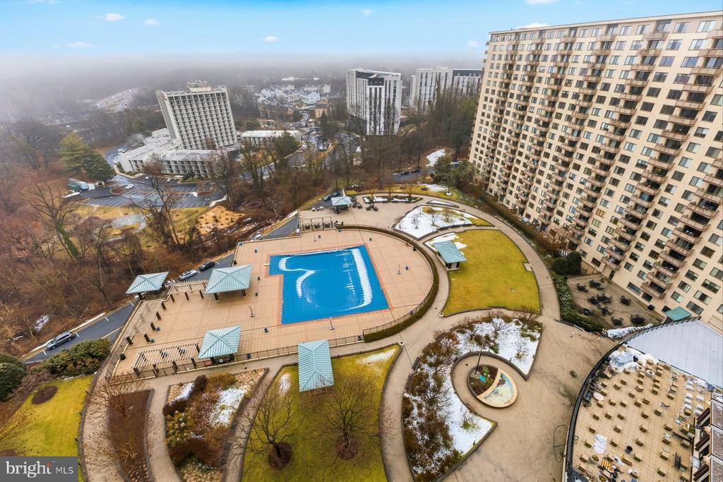 5225 Pooks Hill Road, #1717N, Bethesda, MD 20814