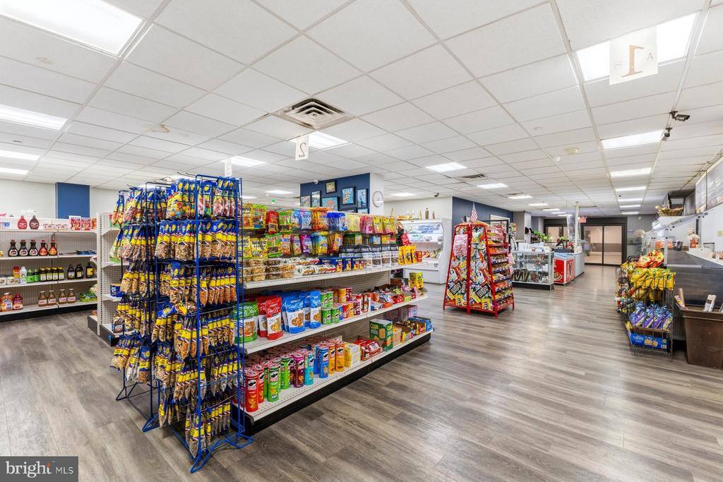 5225 Pooks Hill Road, #1717N, Bethesda, MD 20814