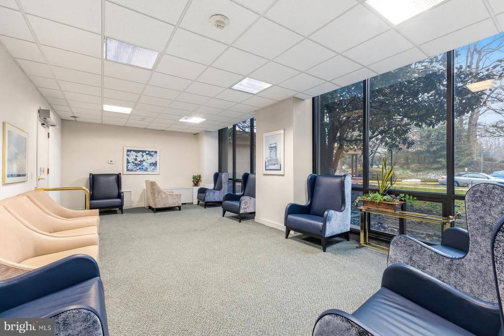 5225 Pooks Hill Road, #1717N, Bethesda, MD 20814