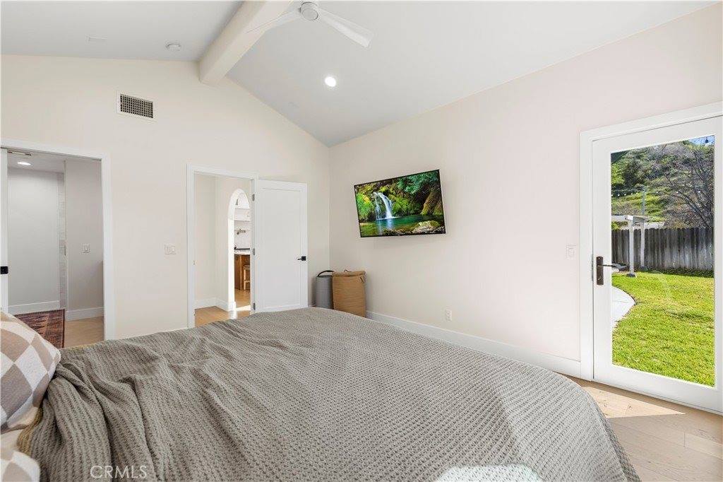 22510 Decoro Drive, Saugus, CA 91350