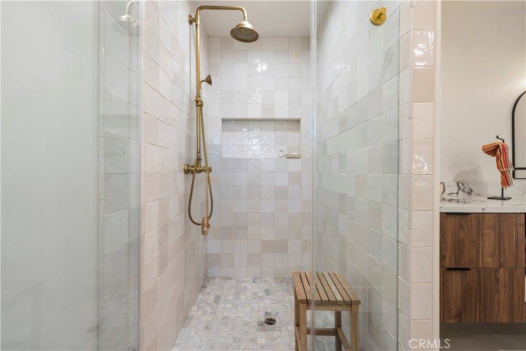22510 Decoro Drive, Saugus, CA 91350