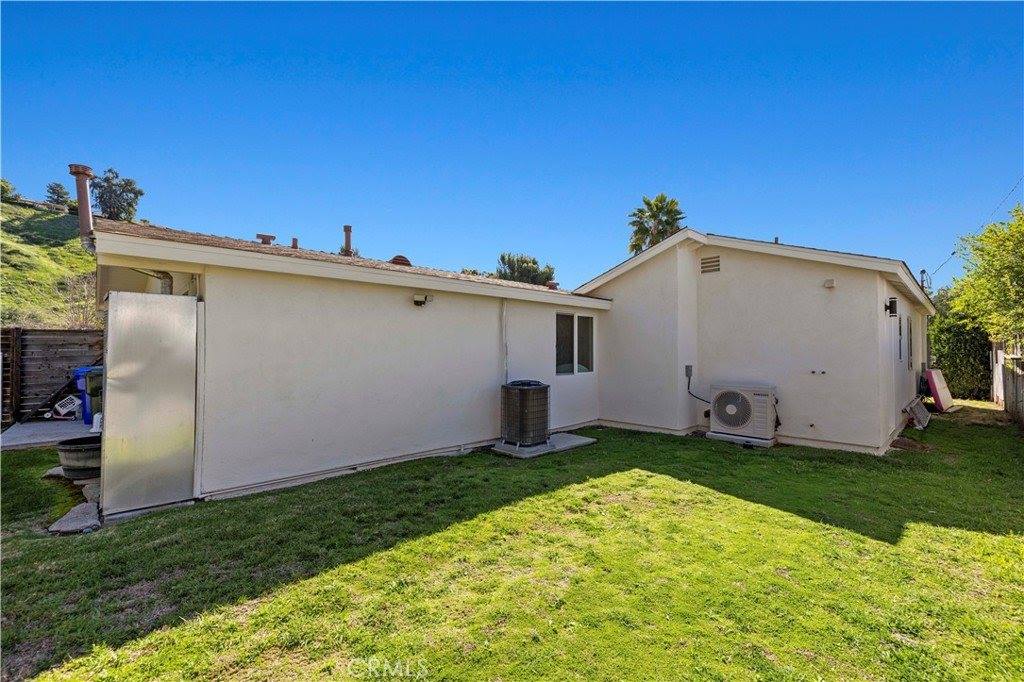 22510 Decoro Drive, Saugus, CA 91350