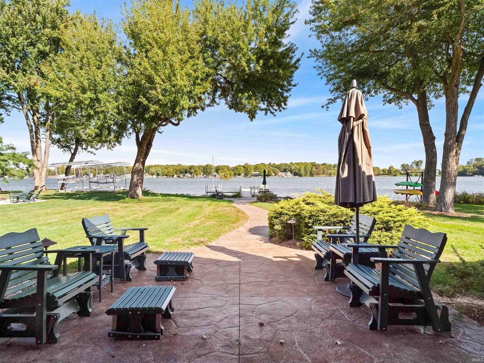 1905 E 750 S, Wolcottville, IN 46795