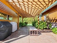 1905 E 750 S, Wolcottville, IN 46795