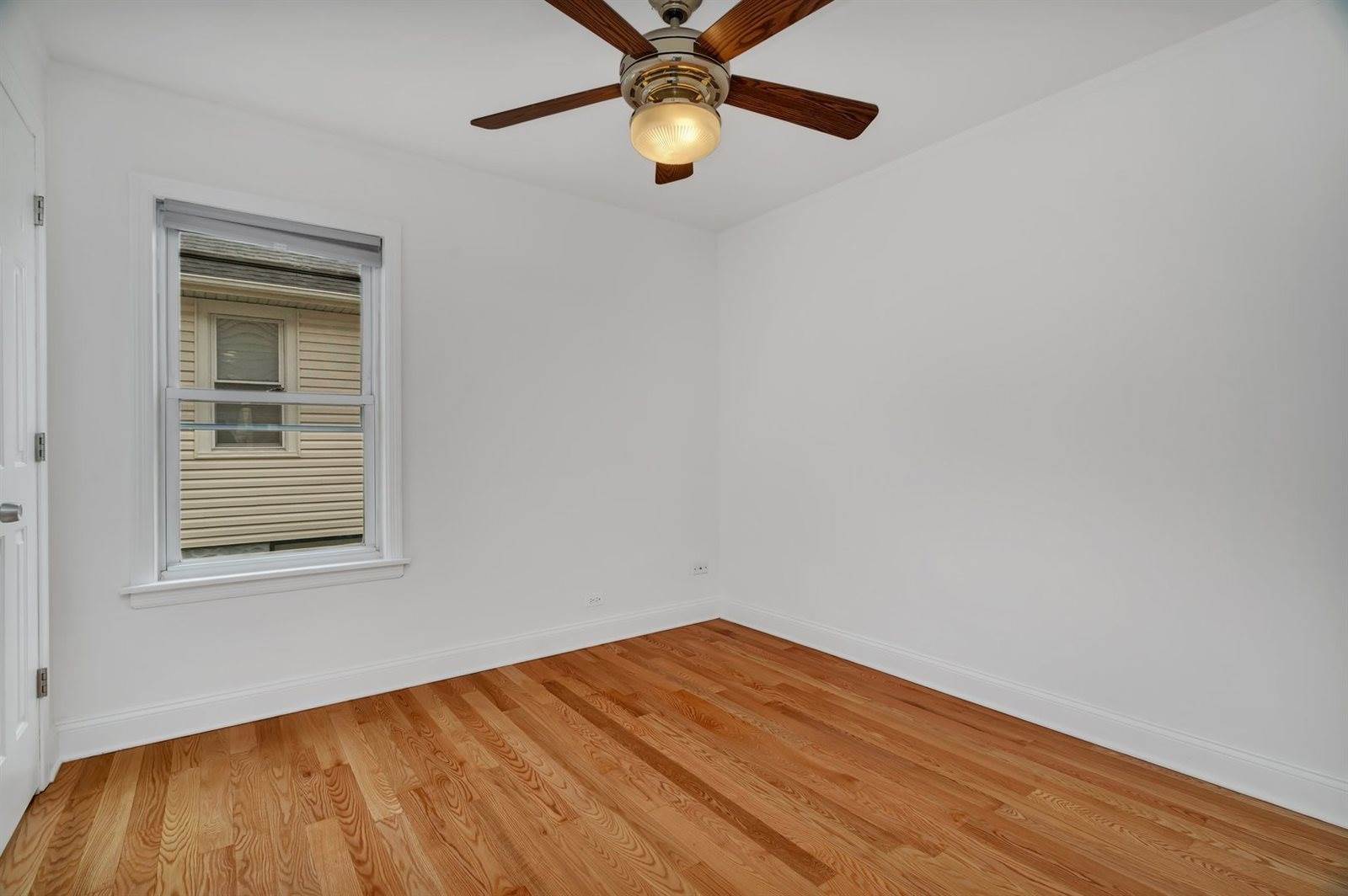 9418 Tulley Avenue, Oak Lawn, IL 60453