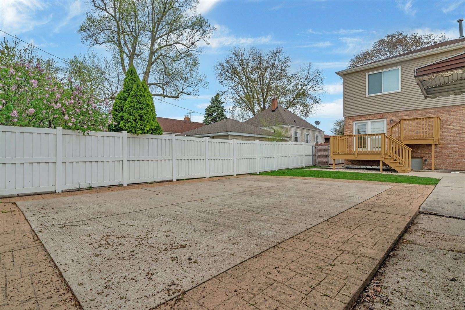 9418 Tulley Avenue, Oak Lawn, IL 60453