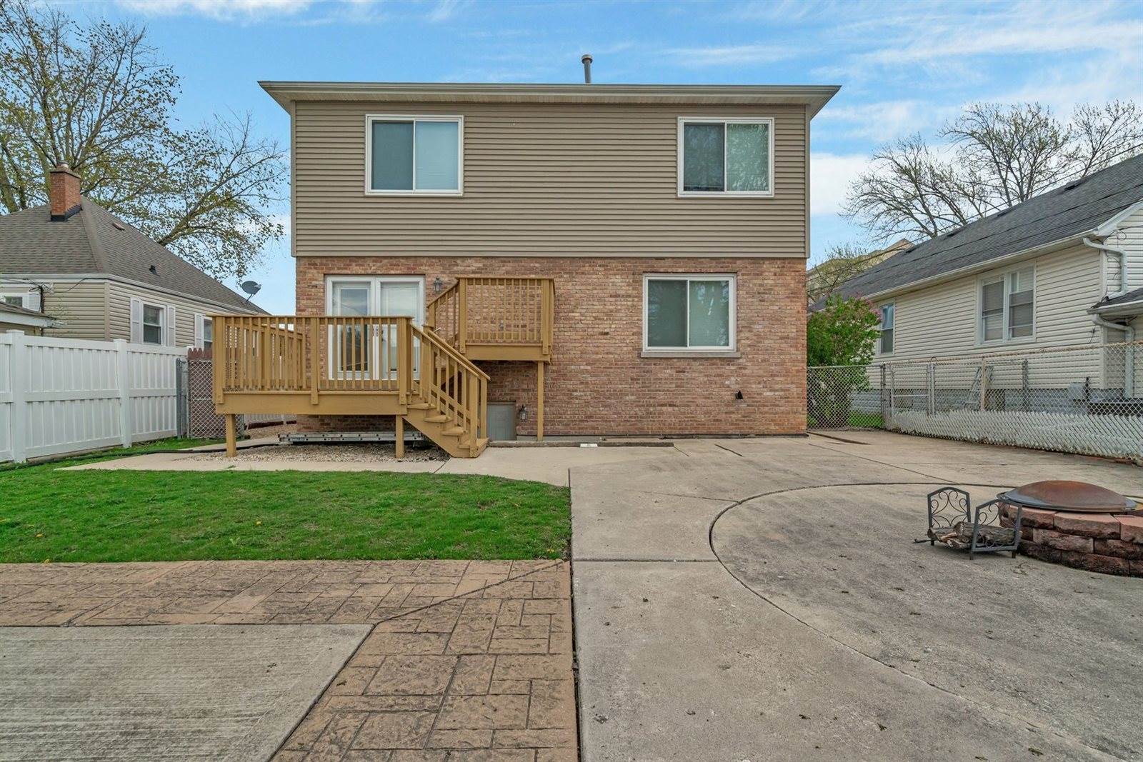9418 Tulley Avenue, Oak Lawn, IL 60453